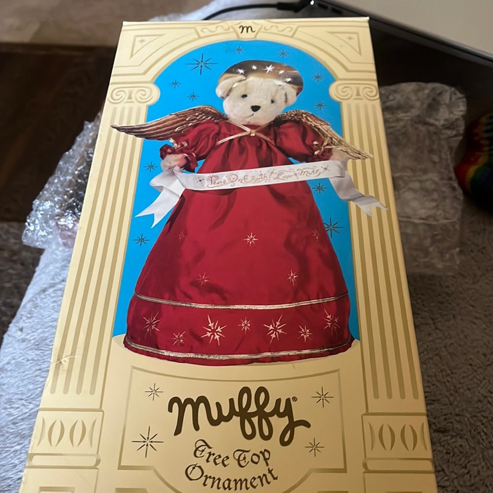 NIB Muffy tree top angel